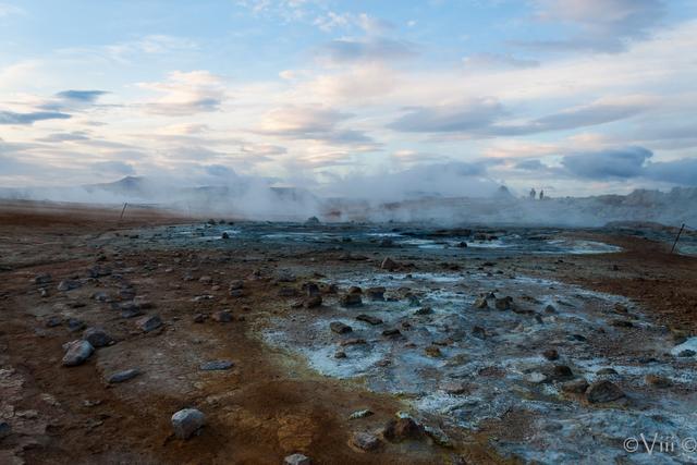 Islandia - Tierra de hielo y fuego - Blogs de Islandia - DIA 4. Lago Myvatn-Grjótagja–Hvrefel–Dimmuborgir–Skútustadir–Myvatn Nature Baths (9)