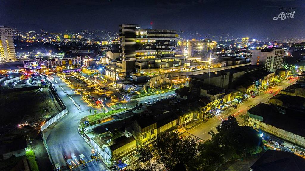 BINUS | Bandung | University | 13 Floors - SkyscraperCity