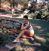 Joan_Collins_e77