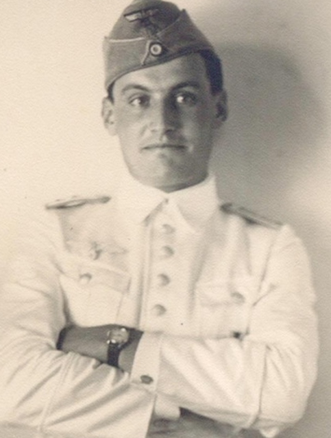 El capitán de caballería von Hösslin. Enero de 1942